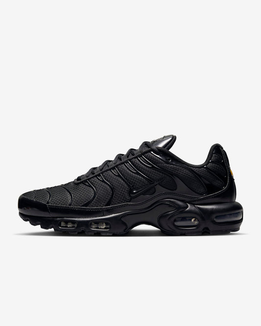 NIKE AIR MAX PLUS